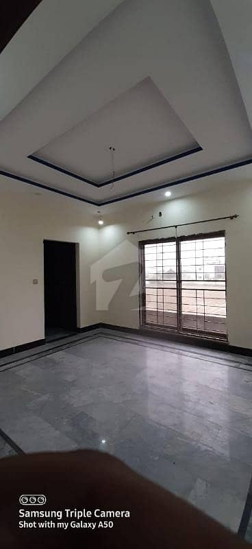 آئی ای پی انجنیئرز ٹاؤن ۔ سیکٹر اے آئی ای پی انجینئرز ٹاؤن لاہور میں 6 کمروں کا 1 کنال مکان 3 کروڑ میں برائے فروخت۔