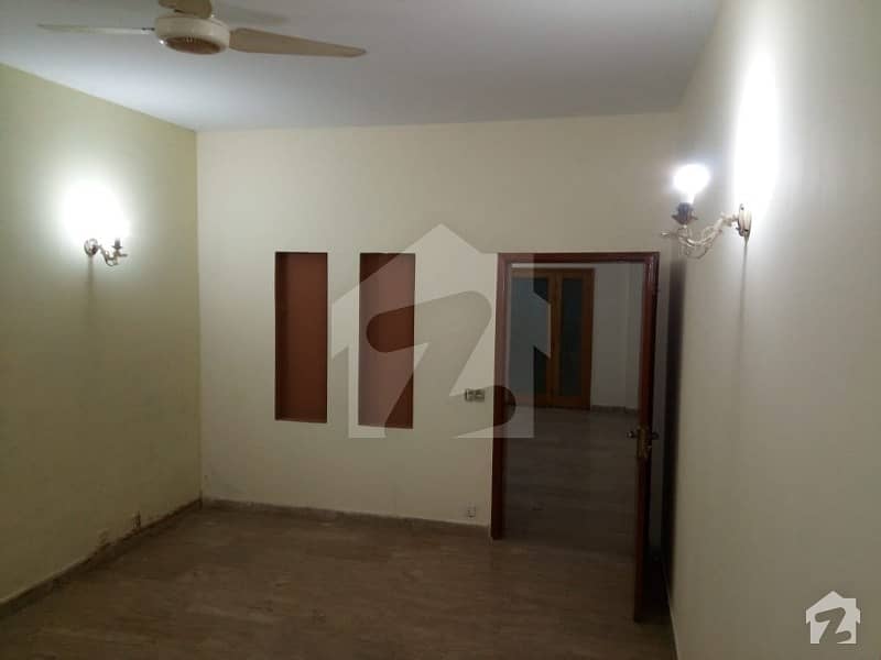 Lower Portion 11 Marla for Rent Air Avenue DHA Phase-8 Block L