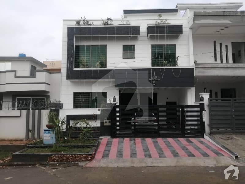 Brand New House For Sale In Jinnah Gardens Phase 1
