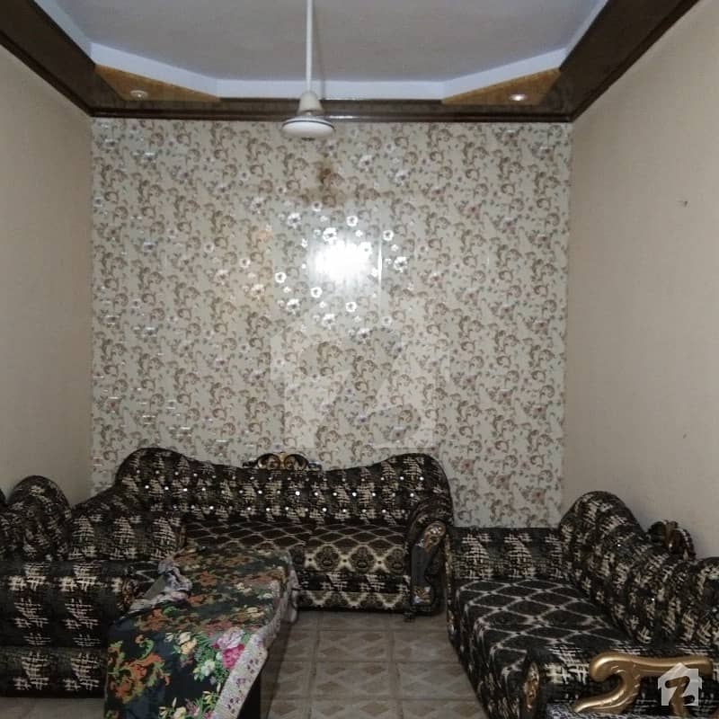 سعید کالونی فیصل آباد میں 4 کمروں کا 6 مرلہ مکان 1.28 کروڑ میں برائے فروخت۔
