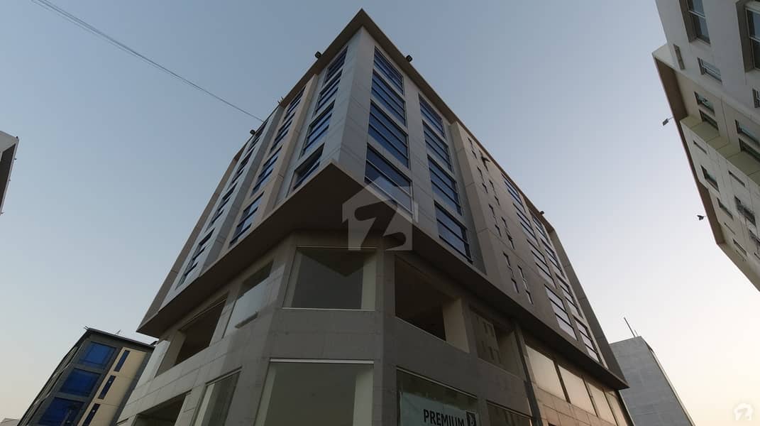 ڈی ایچ اے فیز 8 ڈی ایچ اے کراچی میں 7 مرلہ دفتر 1.75 لاکھ میں کرایہ پر دستیاب ہے۔