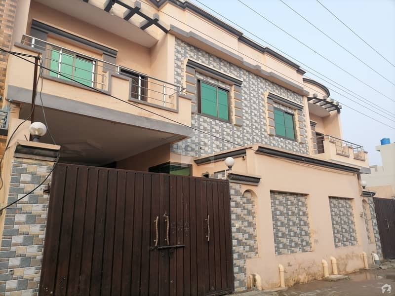 A Good Option For Sale Is The House Available In New Model Town In New Model Town