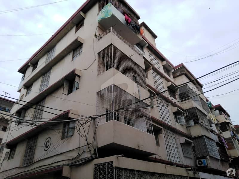 Wajid Square 3rd Floor Flat Is Available For Sale