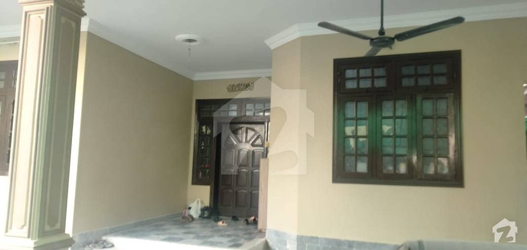 10 Marla House Is Available In Hayatabad