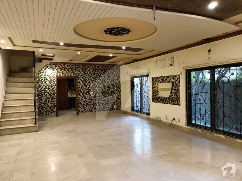 House Of 2700  Square Feet Available In Gulberg