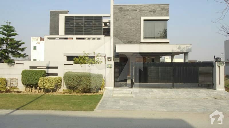 1 Kanal Luxurious Bungalow With AC And Curtains For Rent At Excellent Location Of Dha Phase 6