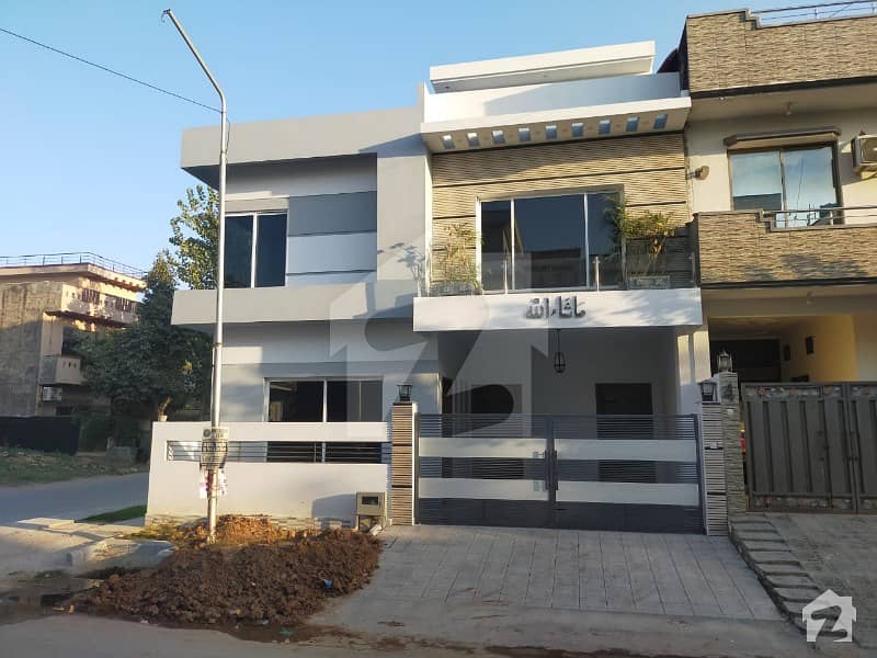 Brand New 30x60 Corner House For Sale In G13