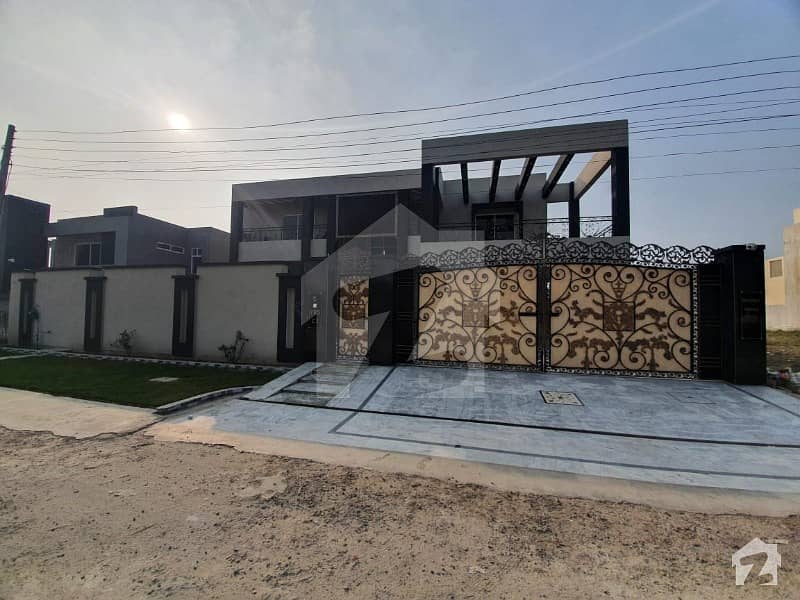 House Of 8100  Square Feet For Sale In Iep Engineers Town