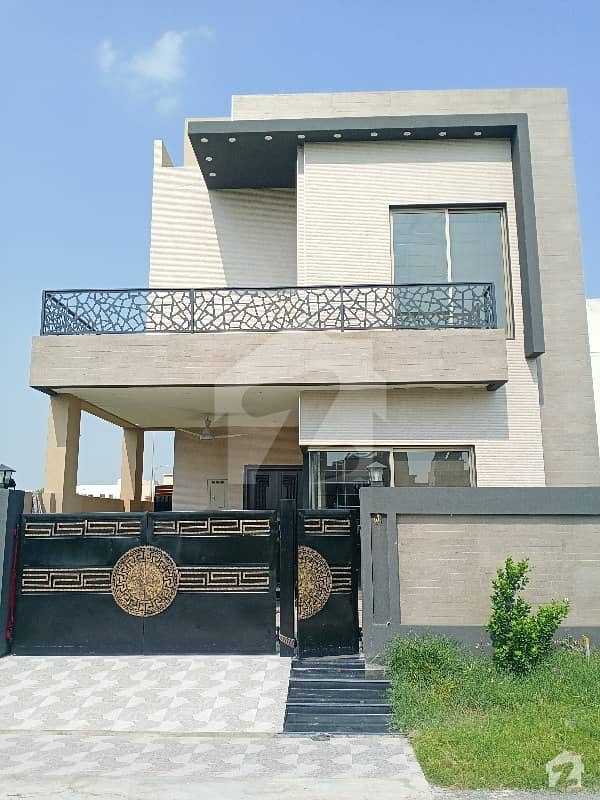 Lg Offer 5 Marla  Brand New House For Sale In Dha 9 Town