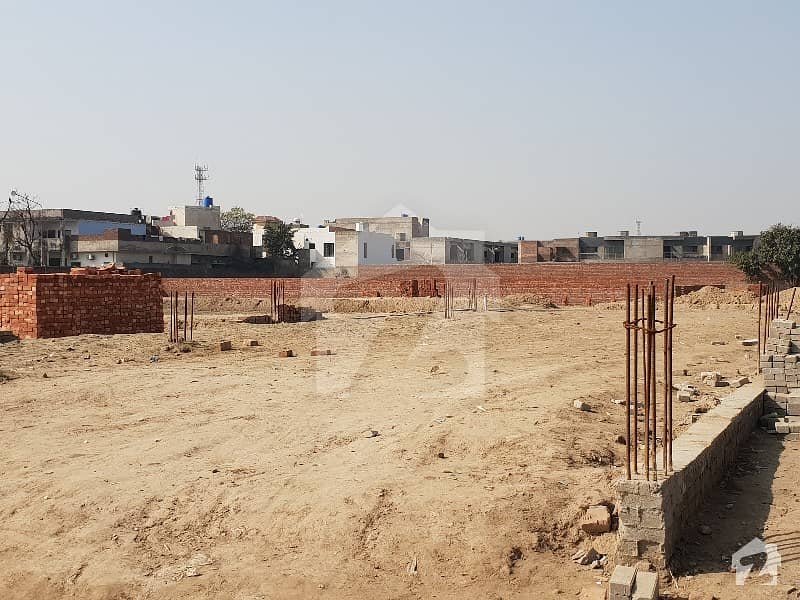 3 Marla Plots For Sale On Prime Location Of Nawab Town Block E