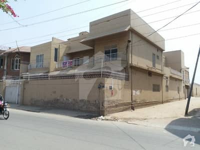 Corner Property Ideal For Offices & Educational Institutes on Main Javed Hashmi Road