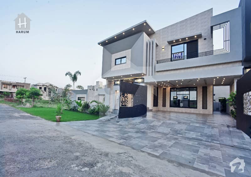 10 Marla Beautiful Modern Villa Available In Eden City