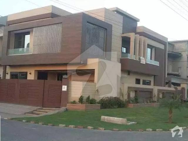 5 Marla House In Very Reasonable Price For Sale In Khaybaneamin Blockp