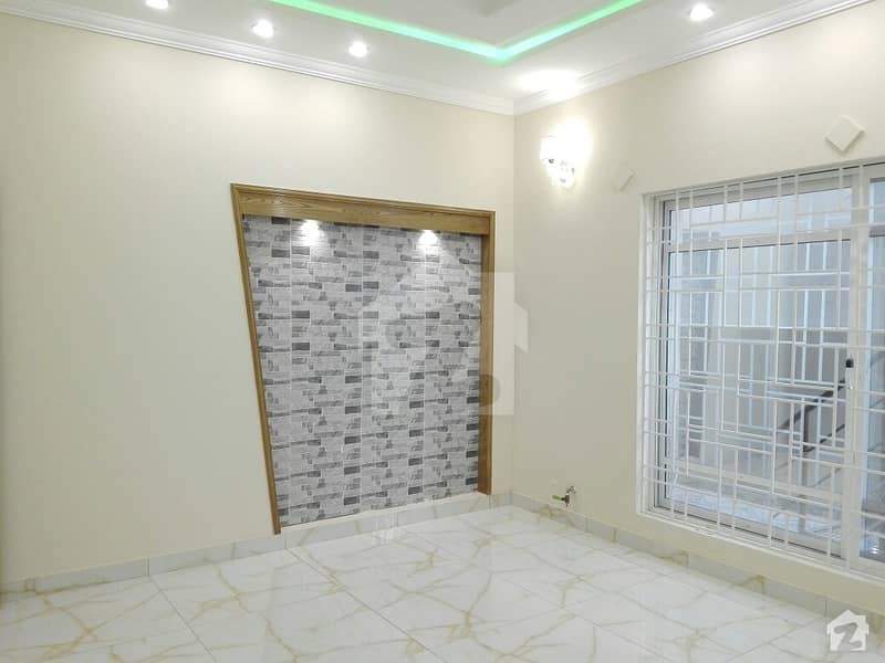 You Can Find A Gorgeous Lower Portion For Rent In Gulraiz Housing Scheme
