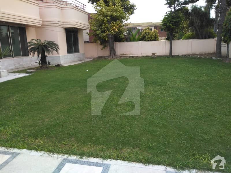 2 Kanal Beautiful Simple House  For Sale Out Class Location In Dha Phase 2 Block U