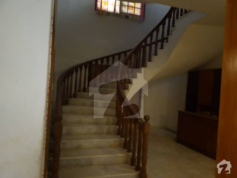 Bungalow For Rent 1000 Sq Yard In Mujahid Street Phase 6