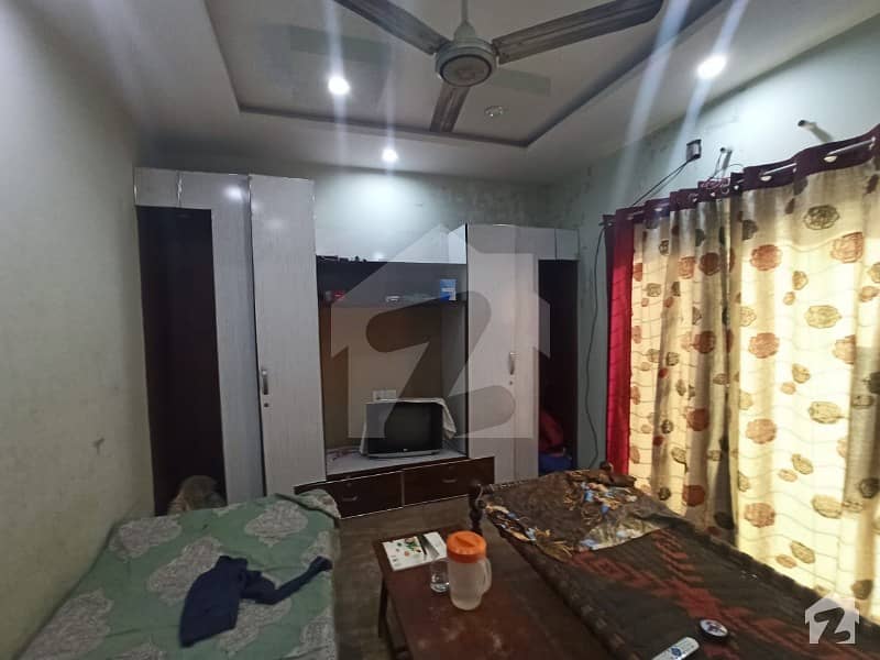 بحریہ ٹاؤن سیکٹرڈی بحریہ ٹاؤن لاہور میں 3 کمروں کا 5 مرلہ مکان 1.15 کروڑ میں برائے فروخت۔