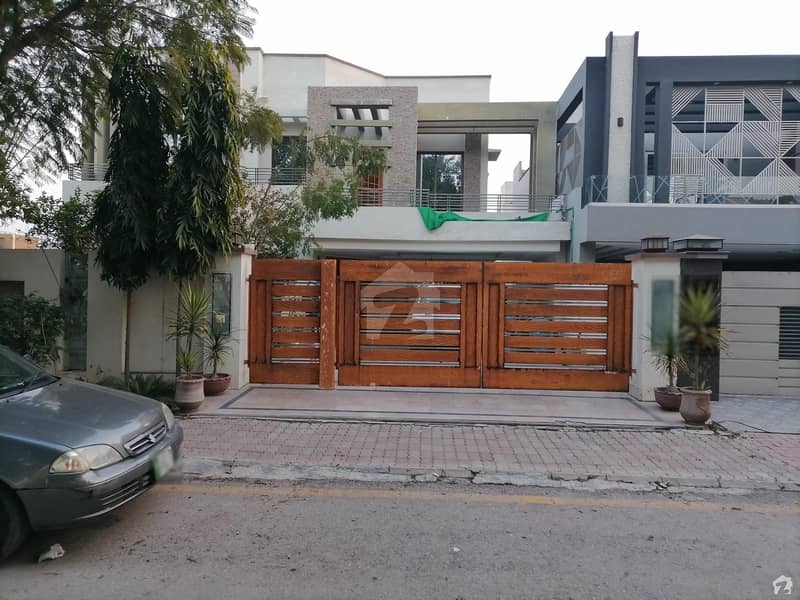 Stunning 1 Kanal Upper Portion In Bahria Town Available