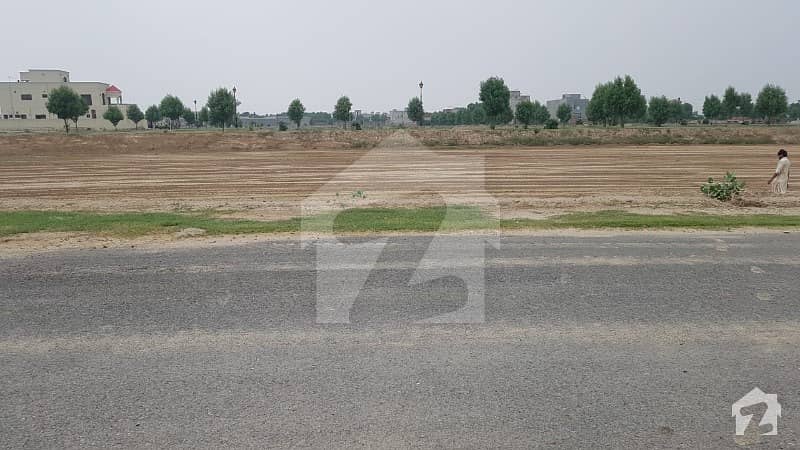 10 Marla Plot for Sale Hot Location Ready to Build House in Lake City  Sector M2 A