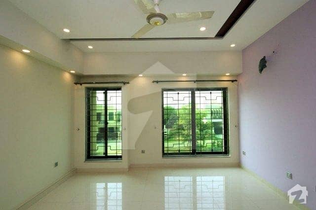 1 Kanal Upper Portion For Rent In Phase 4