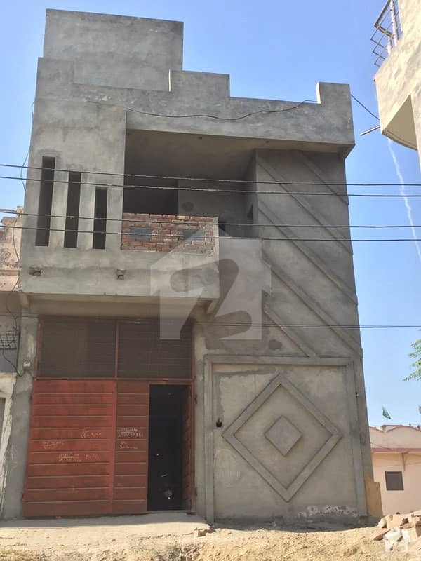 سلامت پورہ لاہور میں 3 کمروں کا 4 مرلہ مکان 65 لاکھ میں برائے فروخت۔