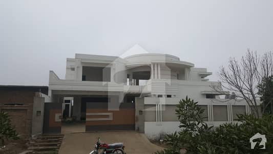 9000  Square Feet House Available For Sale In Indus Highway
