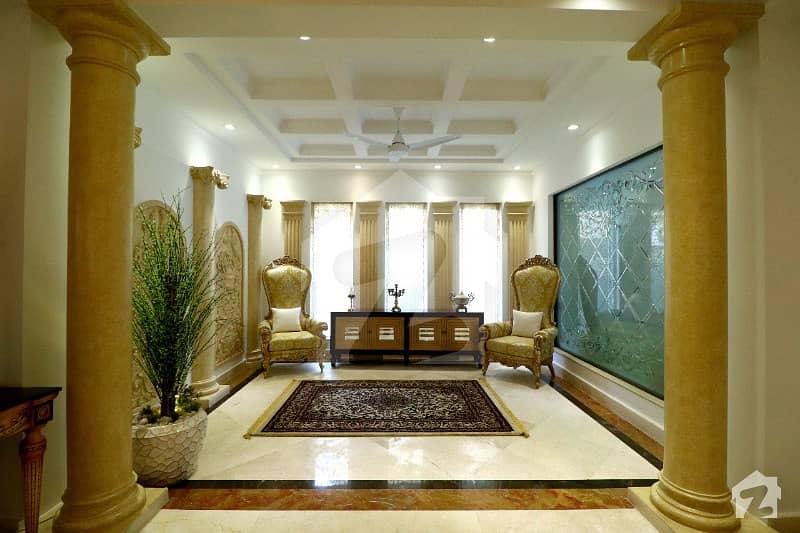 ڈی ایچ اے فیز 7 ڈیفنس (ڈی ایچ اے) لاہور میں 5 کمروں کا 1 کنال مکان 4.6 کروڑ میں برائے فروخت۔