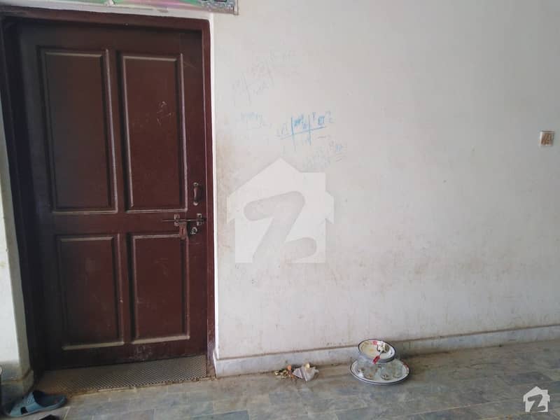 Room For Rent In Charsadda Road