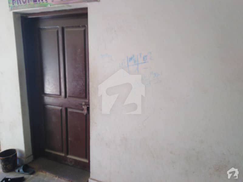 143 Square Feet Room In Charsadda Road For Rent