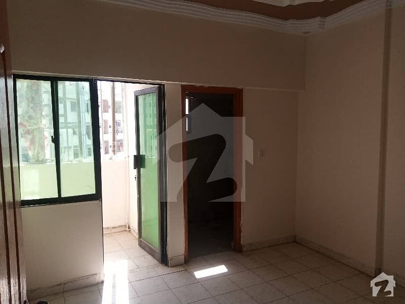Flat For Rent In FB Area Block 7 3 Bed 2 Bath