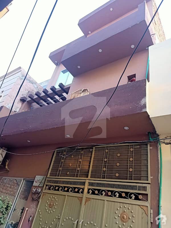 1125  Square Feet House Is Available In Cantt