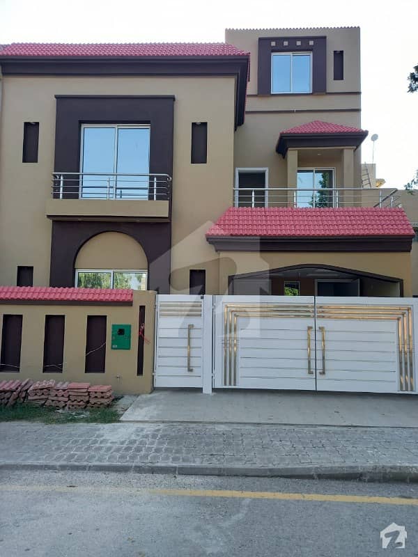 5 MARLA BREND NEW HOUSE FOR SALE IN EASTERN BLOCK PHASE 1