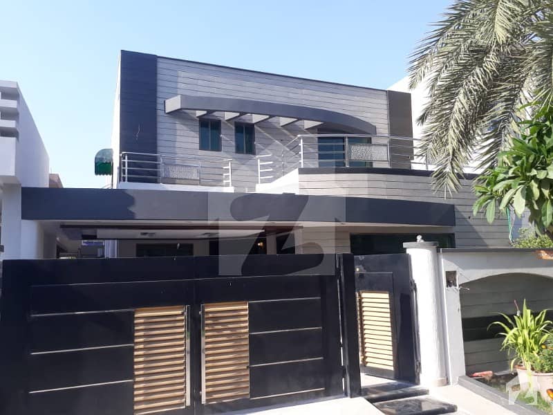 Beautiful Location House For Rent In DHA