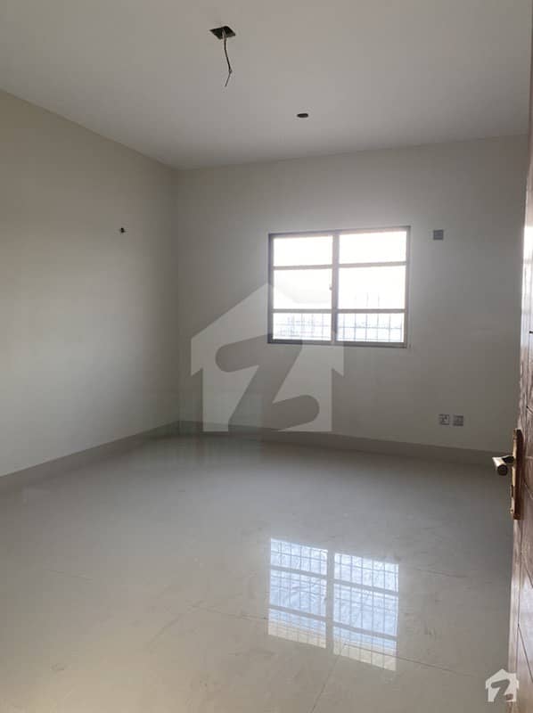 2000  Square Feet Spacious Upper Portion Is Available In Jamshed Town For Rent
