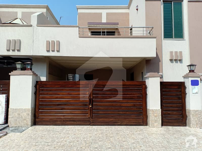 10 Marla 3 Bed Rooms House For Sale In Askari 11 Lahore With Gas