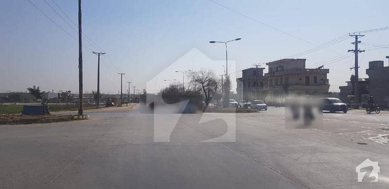 I 11 Islamabad 577 Sq yard Commercials Plot For Sale Prime Location