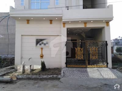 ٹیک ٹاؤن (ٹی این ٹی کالونی) ستیانہ روڈ فیصل آباد میں 3 کمروں کا 3 مرلہ مکان 60 لاکھ میں برائے فروخت۔