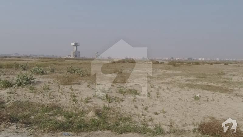 2 Kanal Near Golf Course Available For Sale