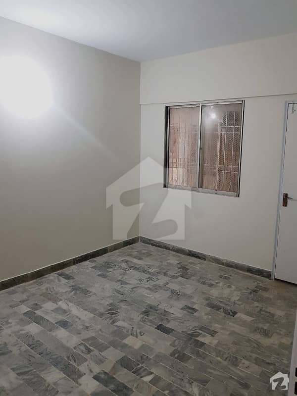 Shumail Complex 3rd Floor Flat With 2 Bed Rooms Drawing Room And Lounge