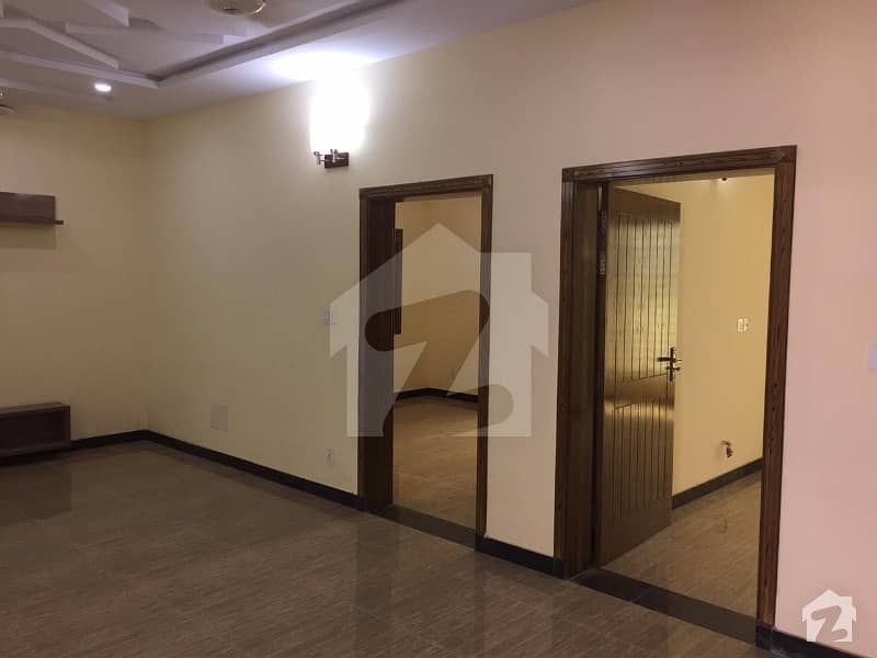 1800  Square Feet Lower Portion Situated In Faisal Town - F-18 For Rent