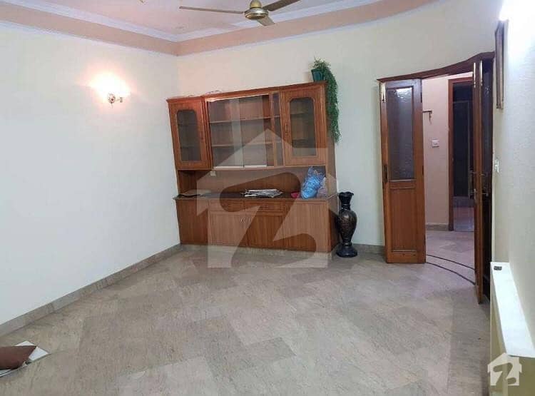 Beautiful Location House For Rent