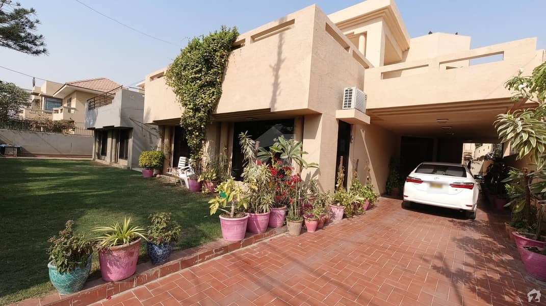Well Maintained 500 Yards Bungalow Available For Sale At Most Prestigious Location Of Khyaban E Hilal Phase 6 Dha Karachi