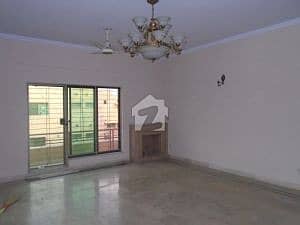 500 Yards Portion Is Available For Rent In Dha Phase 4 Karachi