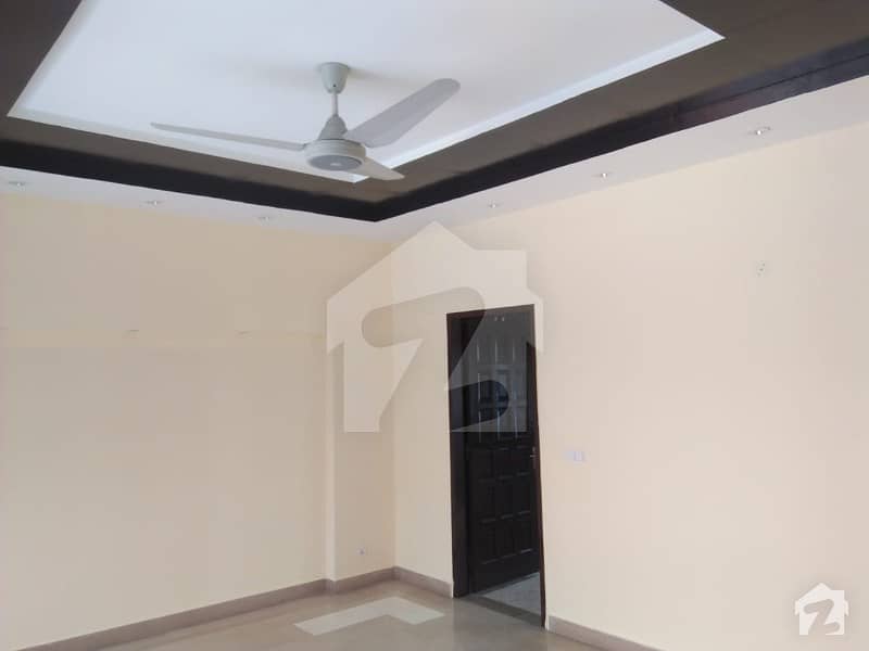 1 Kanal  House  For Rent Out Class Location In Dha Phase 5 Block C