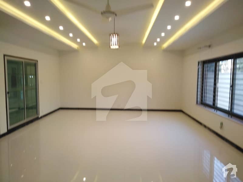 1 Kanal 4 Bedroom Fully Renovated House For Rent