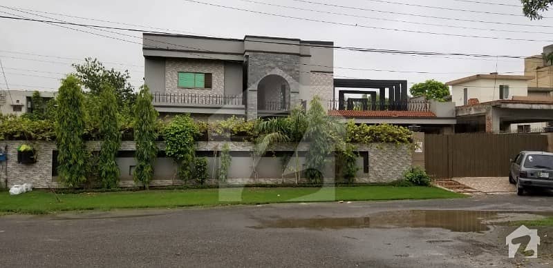 2 Kanal Splendid House For Sale In Wapda Town Phase 1 Lahore