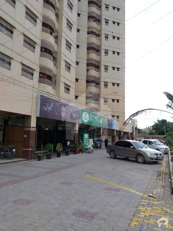 رفیع پریمیر ریذیڈنسی سکیم 33 کراچی میں 2 مرلہ دکان 1.65 کروڑ میں برائے فروخت۔