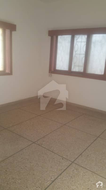 Flat Of 1620  Square Feet Is Available For Rent In Jamshed Town
