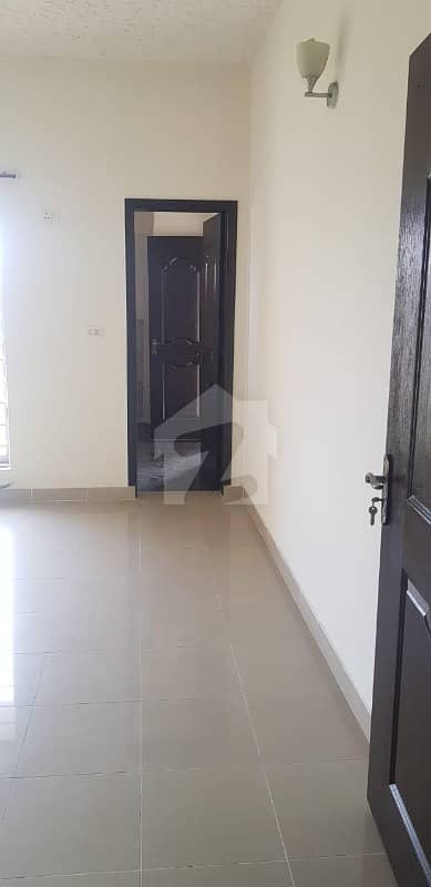 2 Bed Room 5 Marla Flat For Rent In Army Officers Complex Askari 11 Lahore