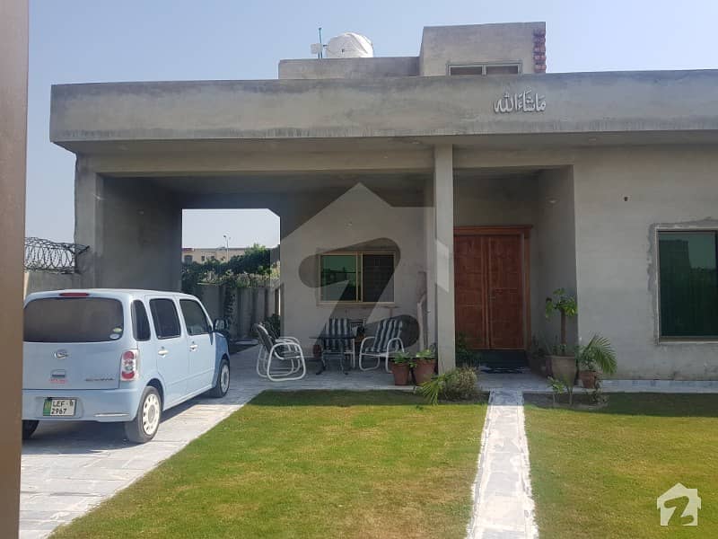 ایلیٹ ٹاؤن لاہور میں 2 کمروں کا 1 کنال مکان 1.15 کروڑ میں برائے فروخت۔